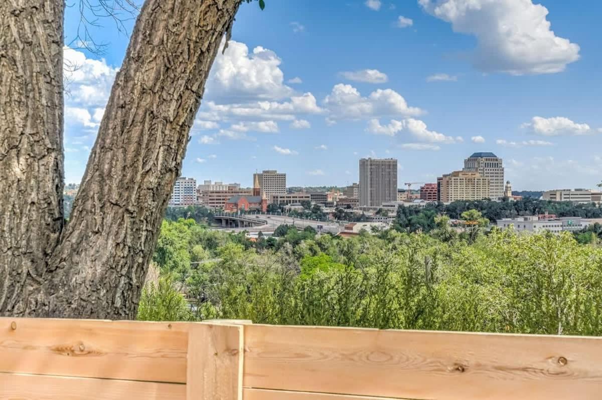 Skyline Estate Hot Tub Spacious Yard & Views